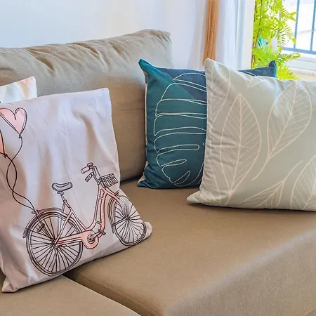 Apartamento E No Balanco Do Mar - Experiencia Unica Em Lindo Flat Projetado, Oceanview 2q, 2wc *